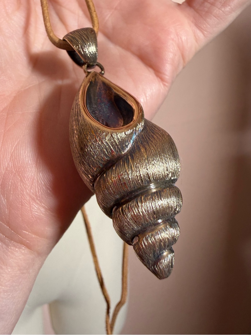 Vintage Sterling silver Italy oversized Boho Shell Pendant necklace southwestern